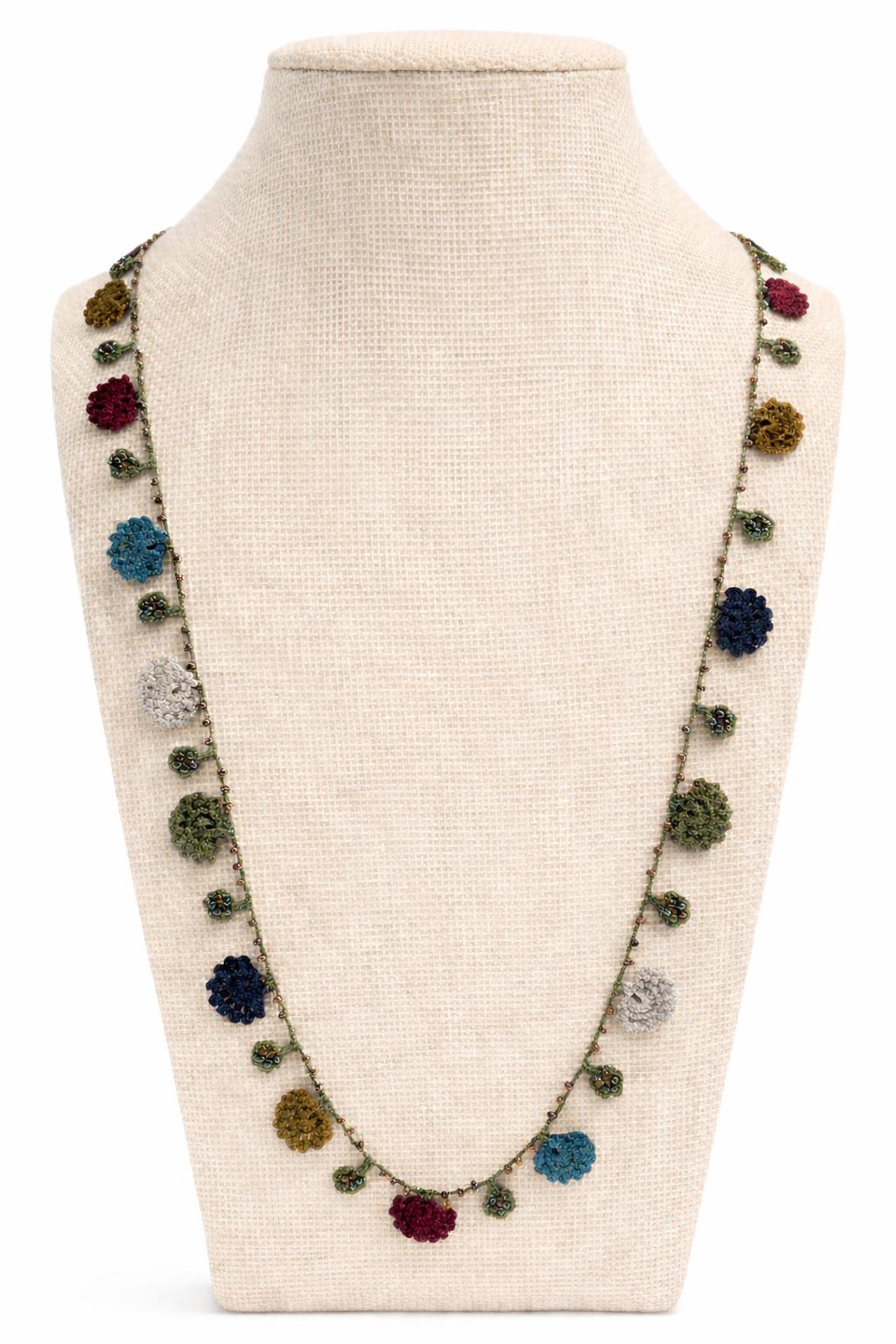 Necklace crochet medium colorful fans Green