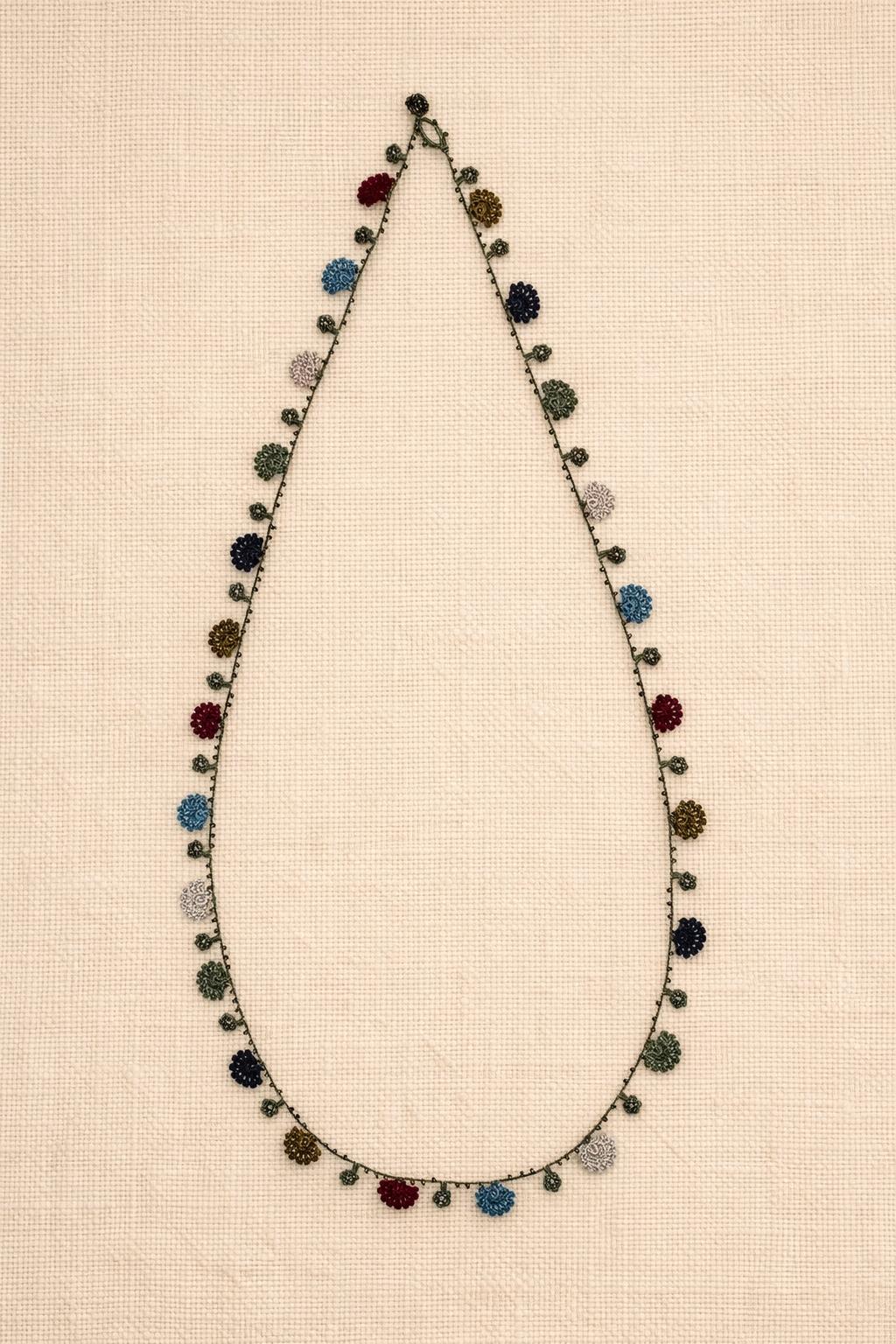 Necklace crochet medium colorful fans Green