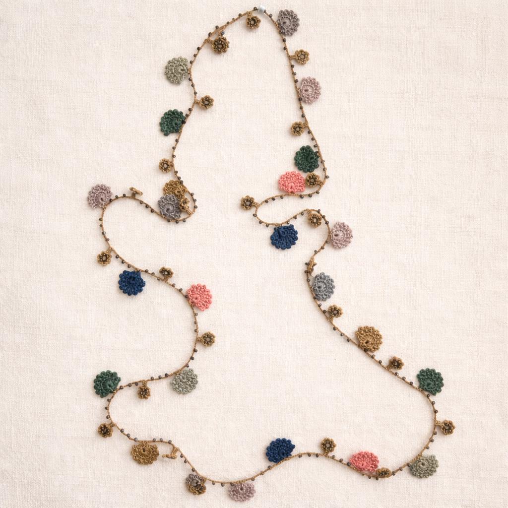 Necklace crochet medium colorful fans Gold