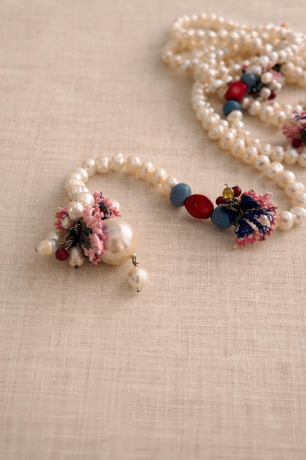 Necklace pearls and crochet extralong Silver Agate